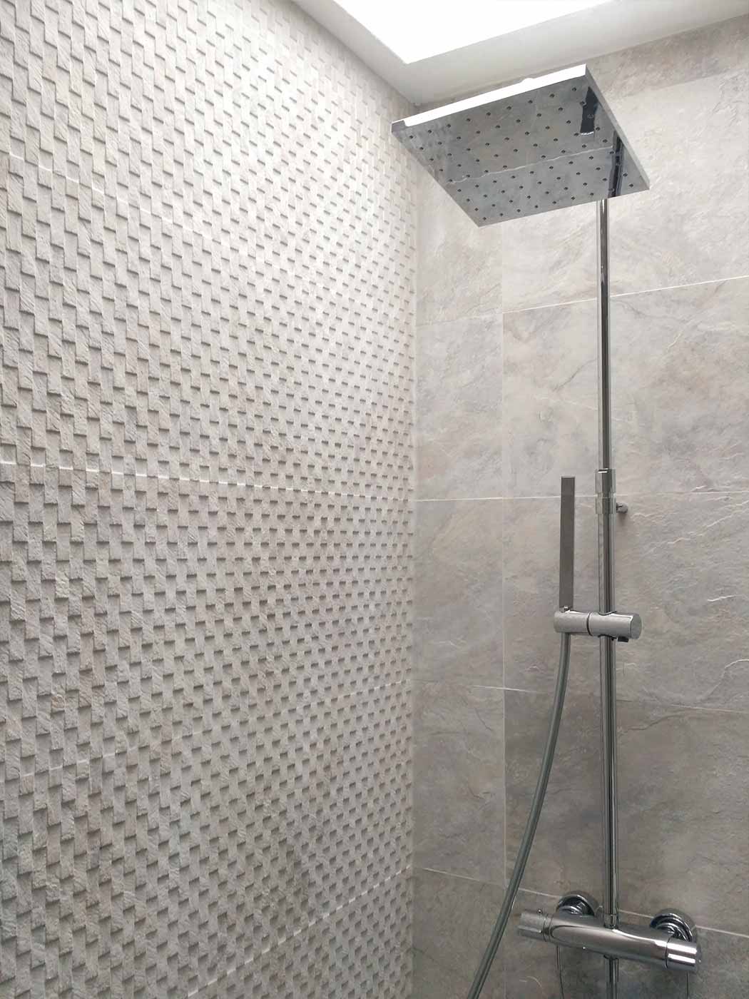 reforma-de-bano-pequeno-en-sabadell-ducha