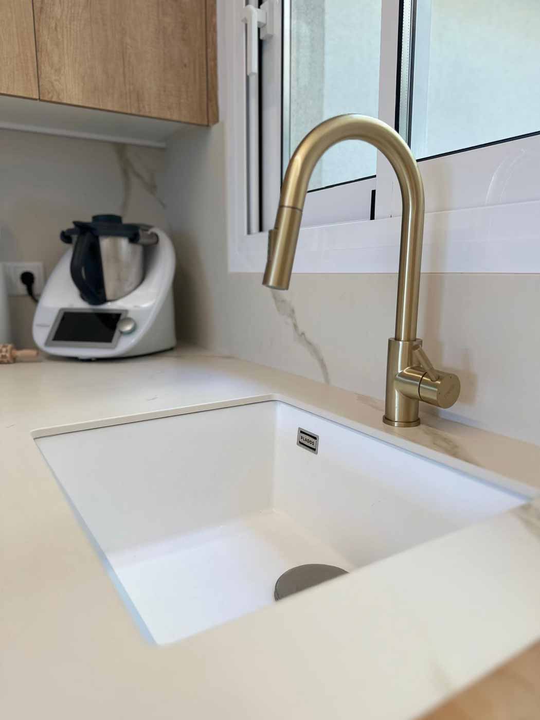 reforma-integral-de-cocina-en-sabadell-griferia